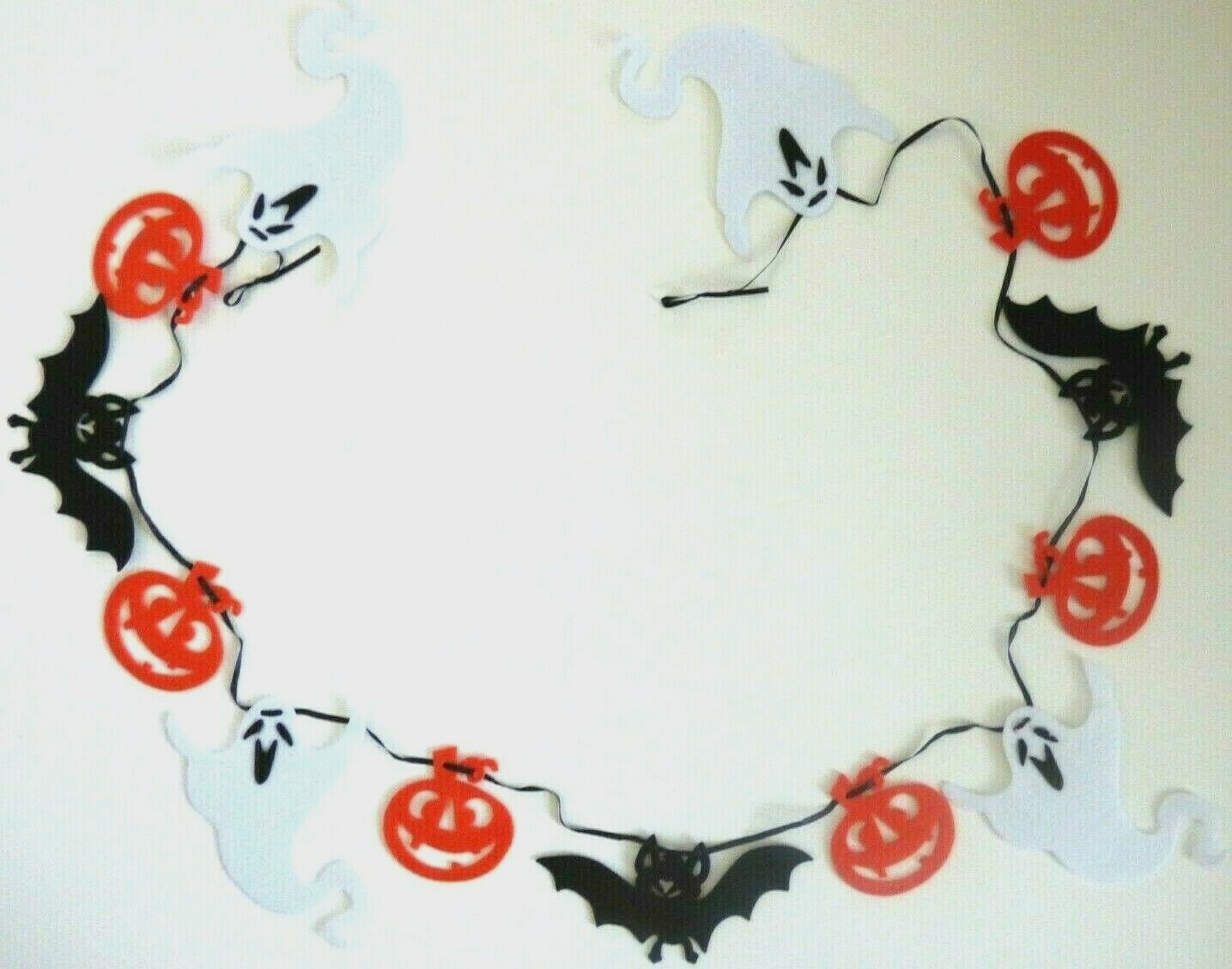 Ghost, Pumpkin and Bat Felt Garland — 4 ft 11 in